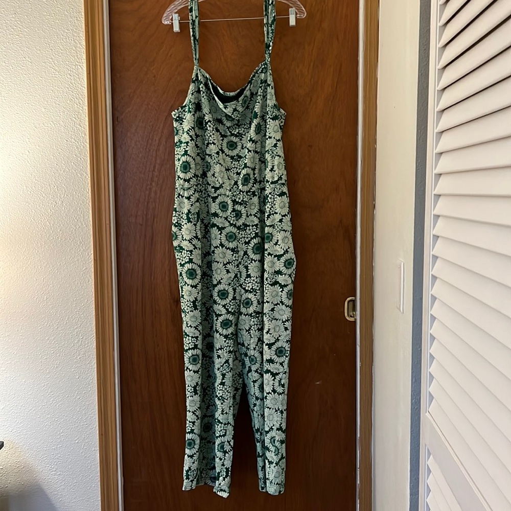 Vada Winter green floral organic cotton boho lightweight jumpsuit size 2XL